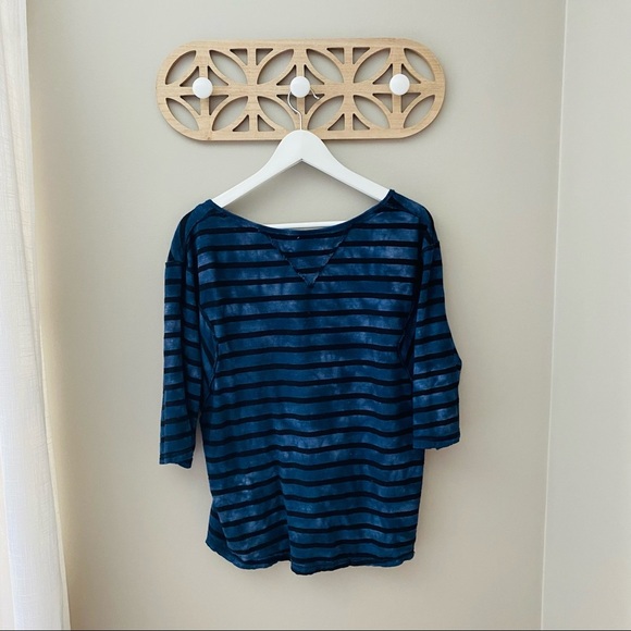 Free People Striped V-Neck Top Blue Sz Medium - Picture 8 of 8